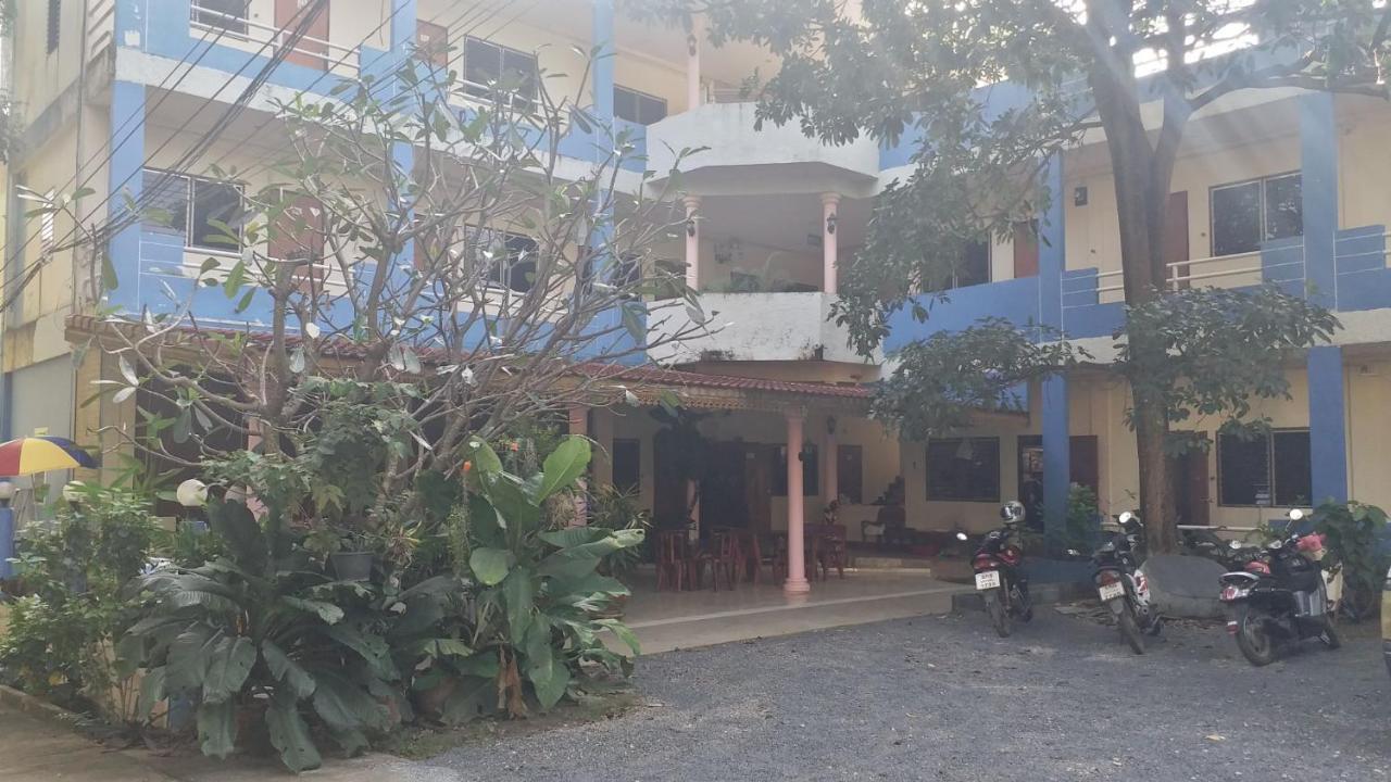 The 99 Inn Hotel Pak Chong Esterno foto