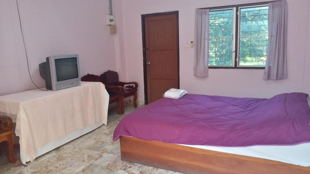 The 99 Inn Hotel Pak Chong Esterno foto